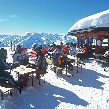 Spacious Holiday Flat Close To The Ski Area 乌登斯 外观 照片